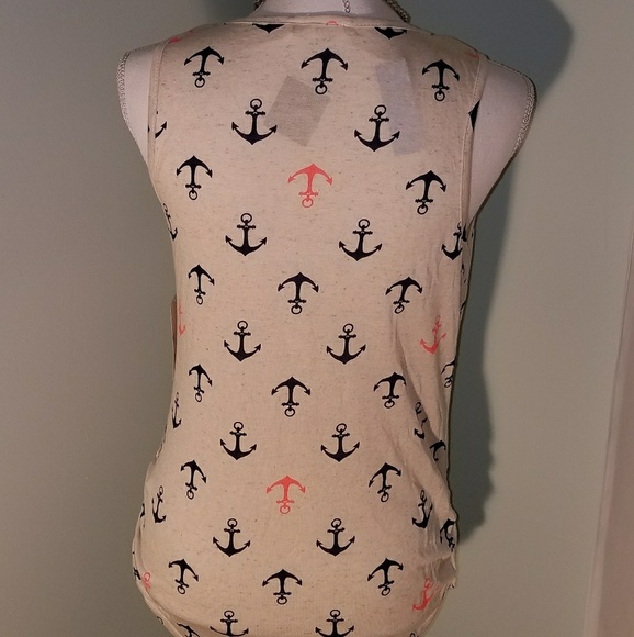 🍍Love J NWT Anchor Tank XL - Picture 2 of 5